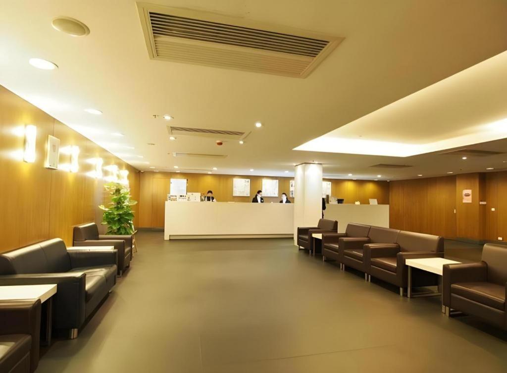 Caritas Oswald Cheung International House Hotell Hongkong Eksteriør bilde